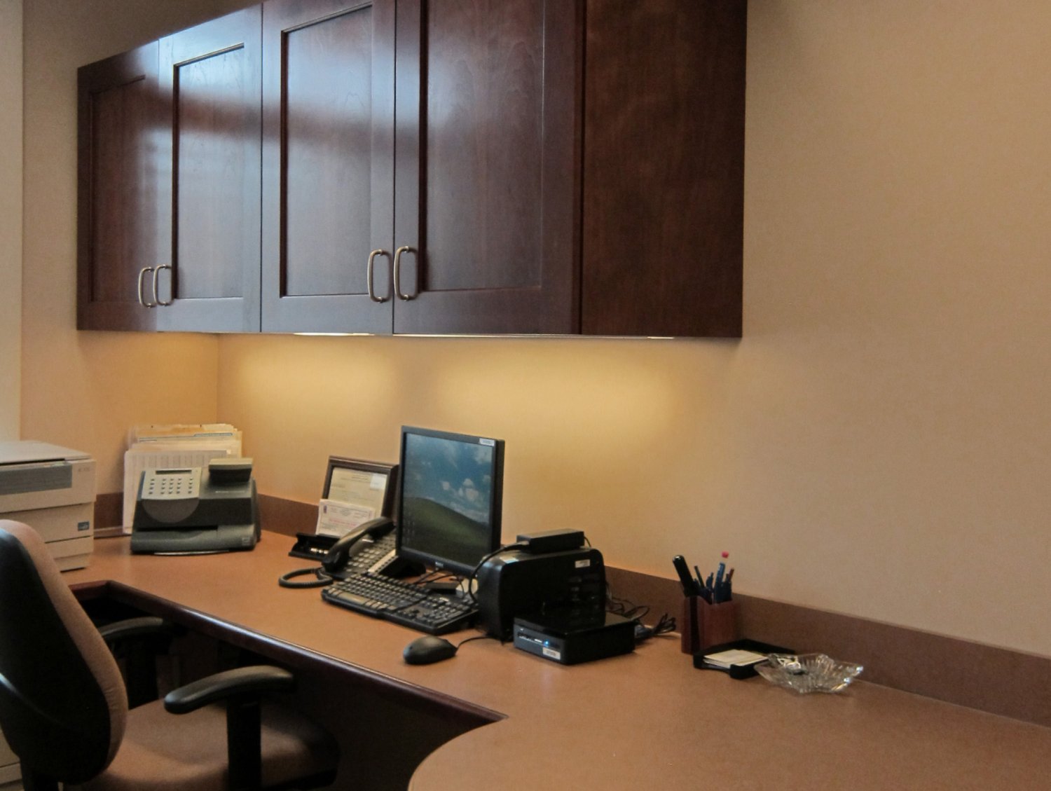 granth-h-schneider-interior-office-6